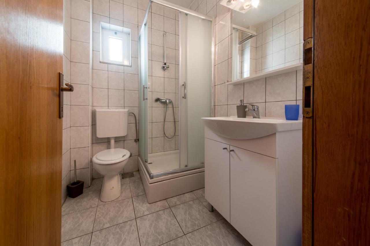 Apartments Niko Проманья Экстерьер фото